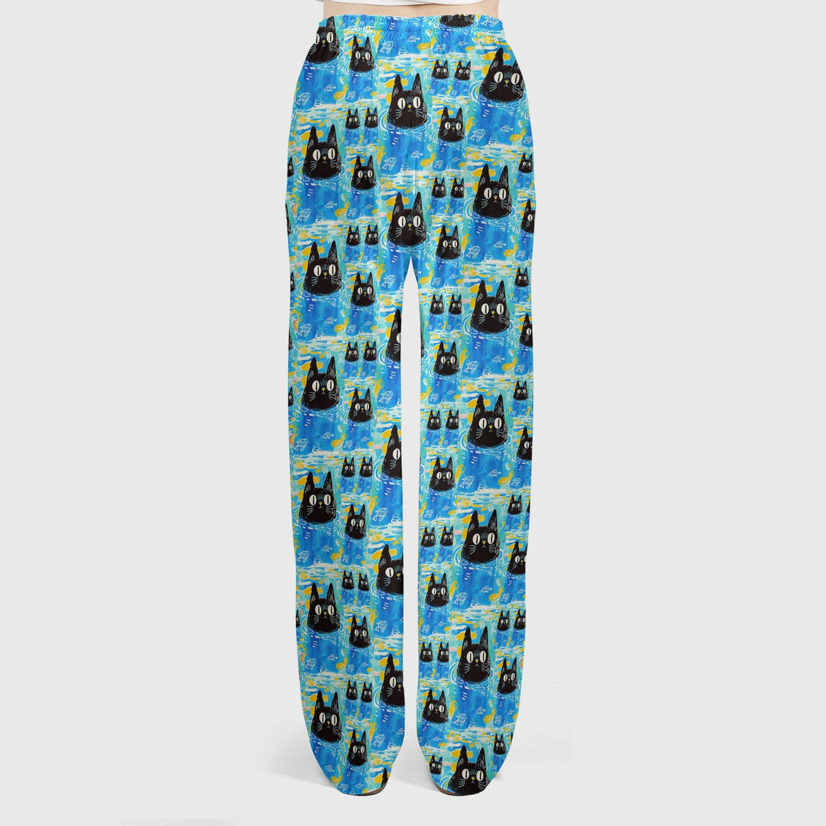 Black Cat Swimming In Blue Water Nurse Scrub Set