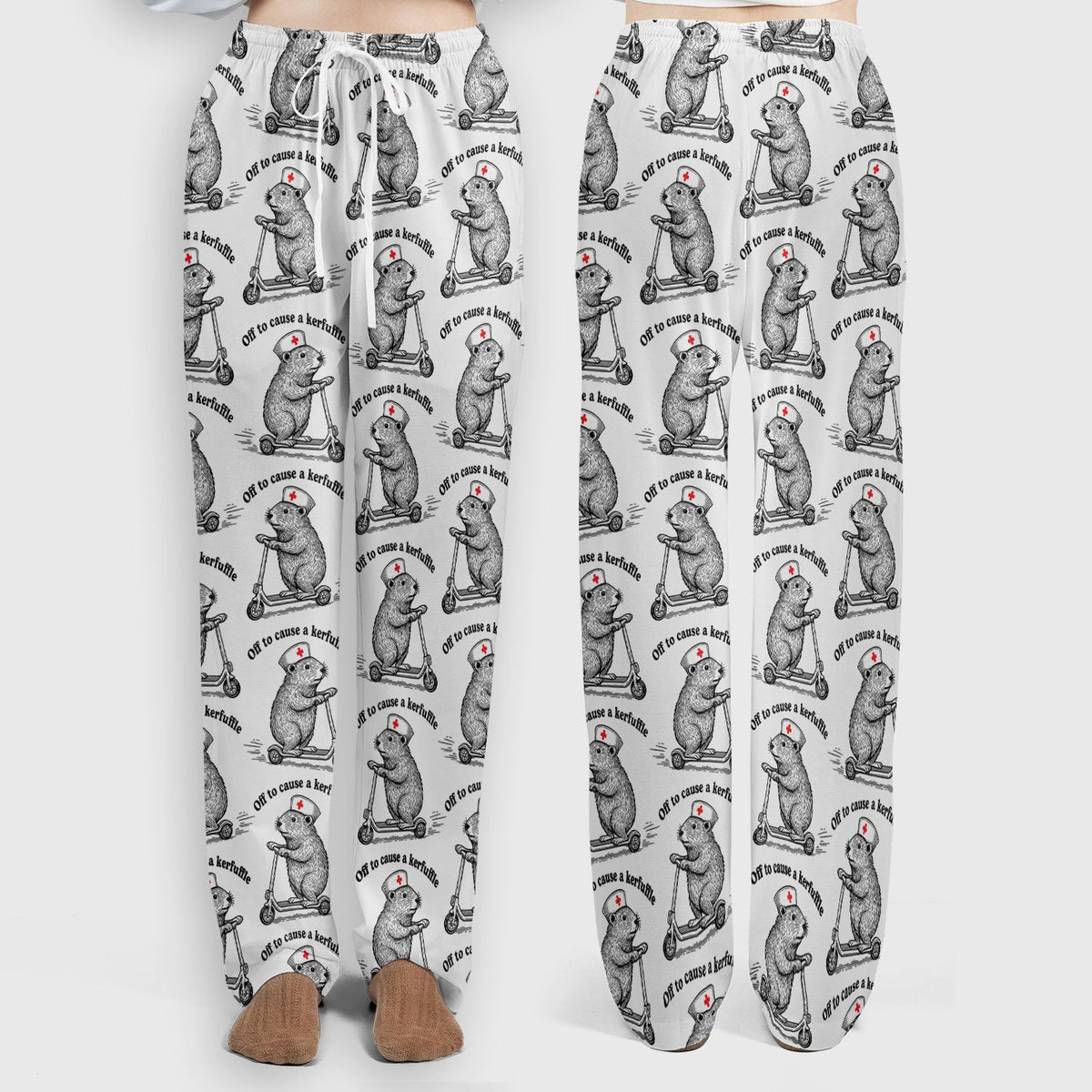 Funny Nurse Mouse Scooter Print Women's Scrub Set, Scrub Pants and V Neck Top