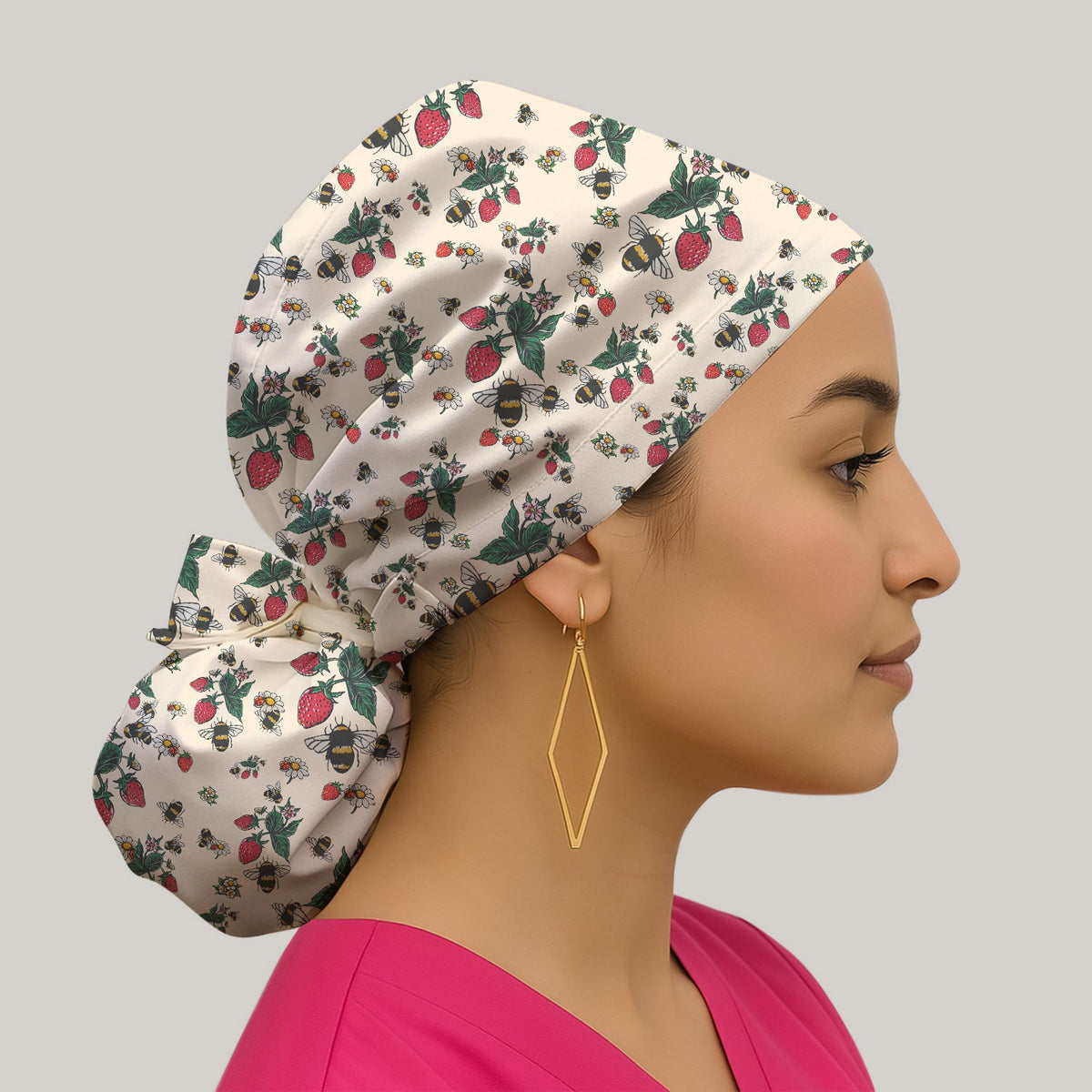 Strawberry Bee Daisy Scrub Cap