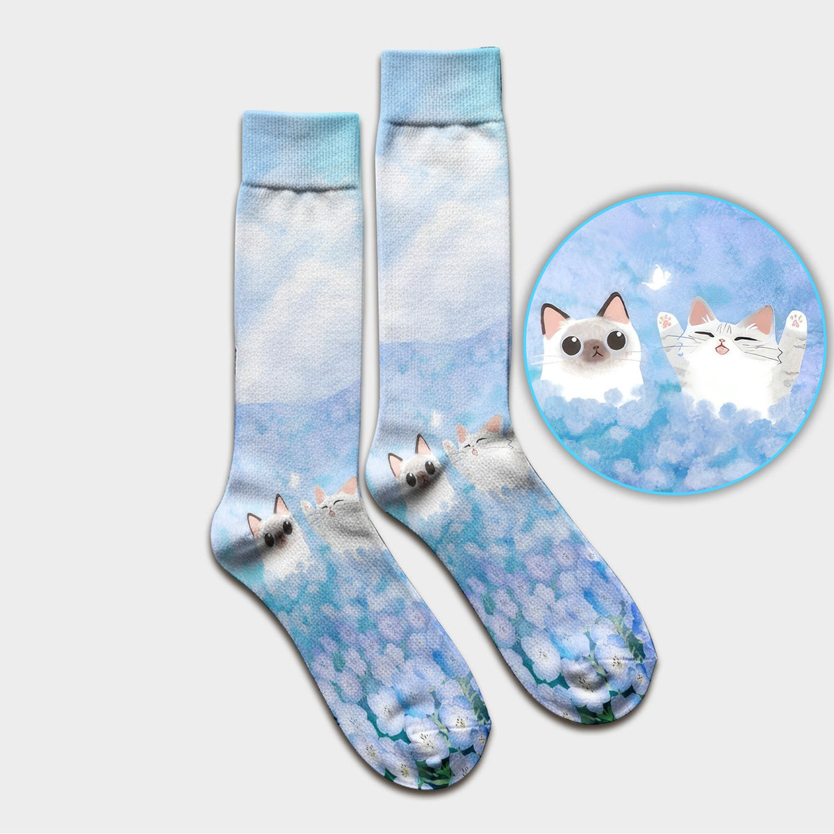 Dreamy Cat Cloud Hydrangea Nurse Socks