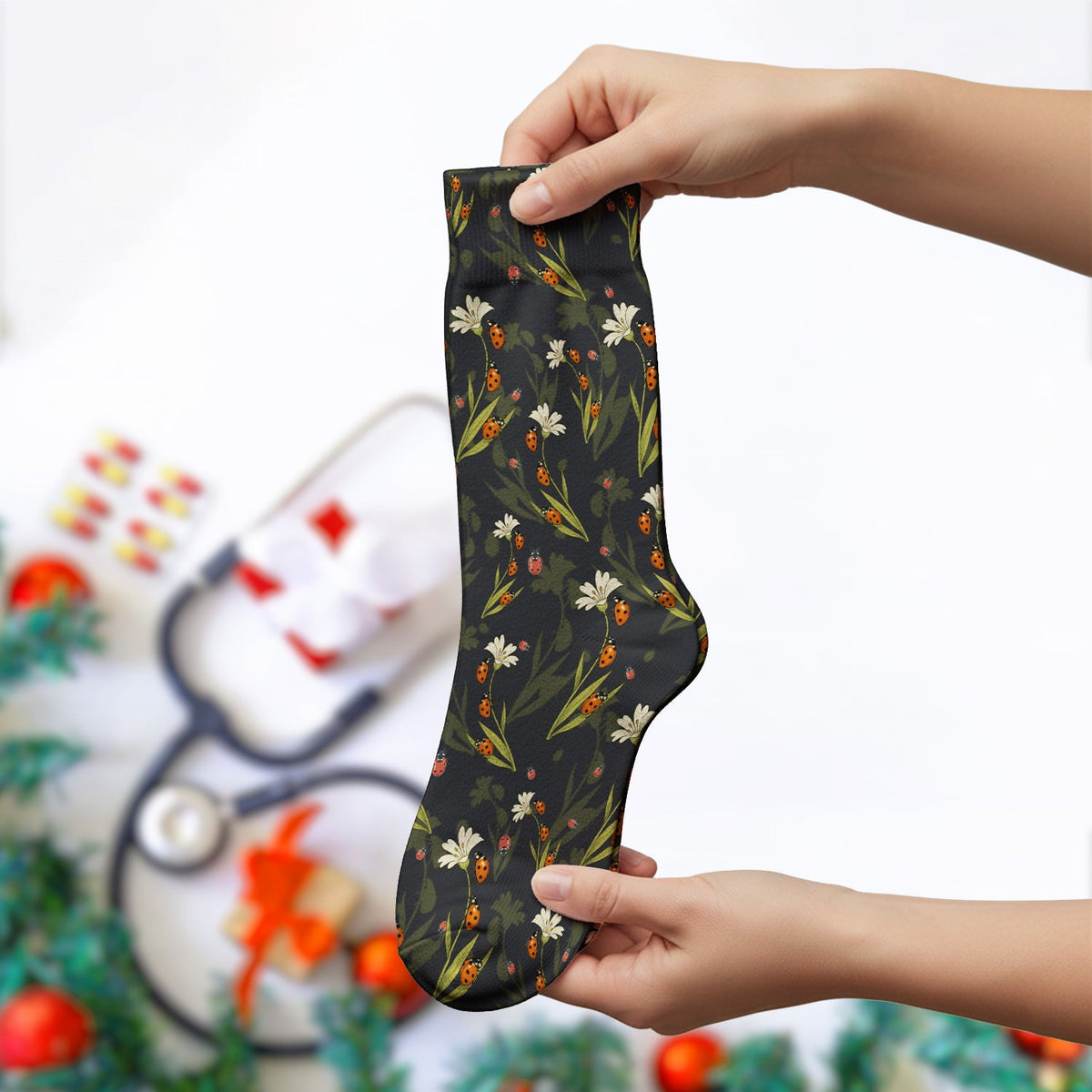 Fresh Daisy Ladybug Garden Nurse Socks