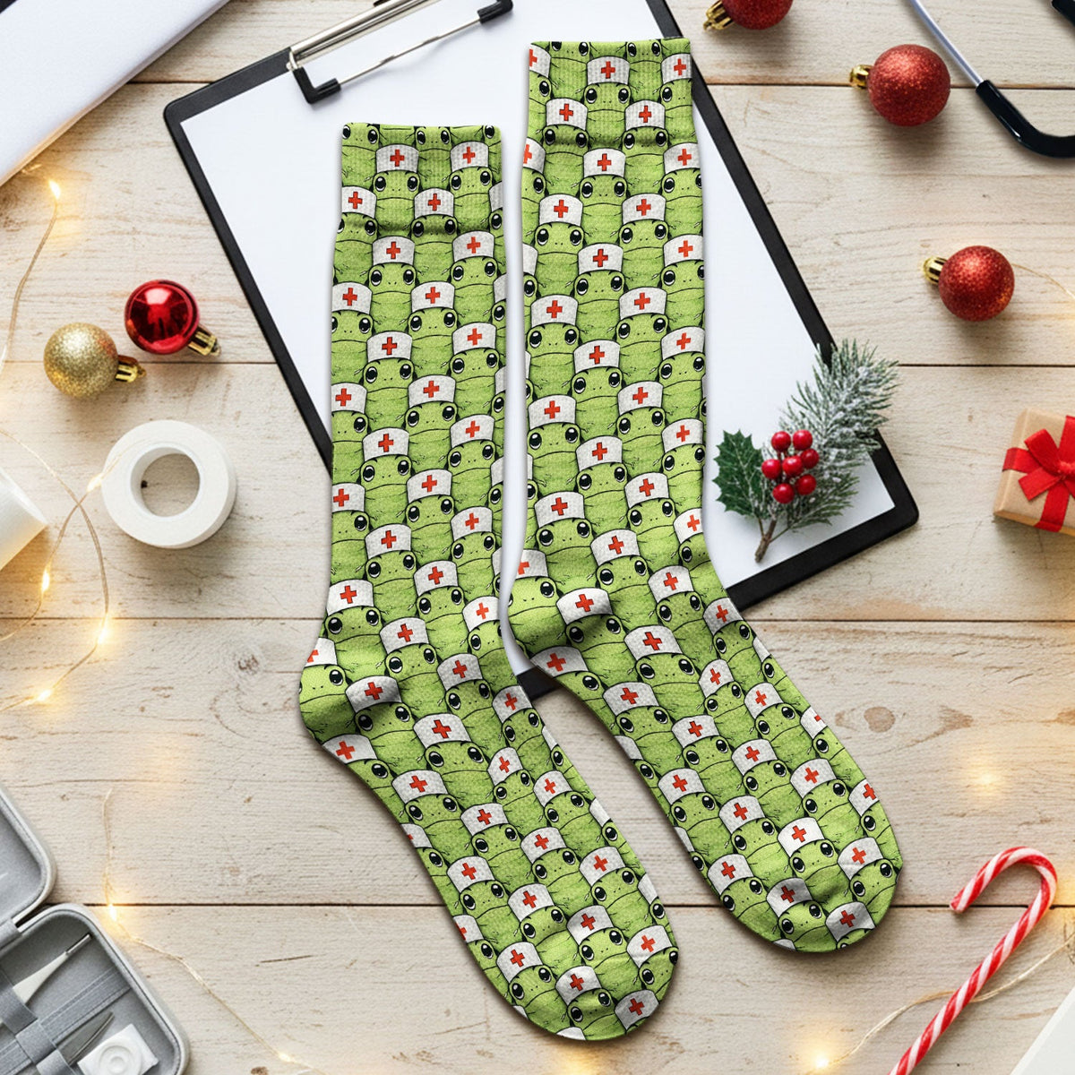 Green Frog Nurse Socks