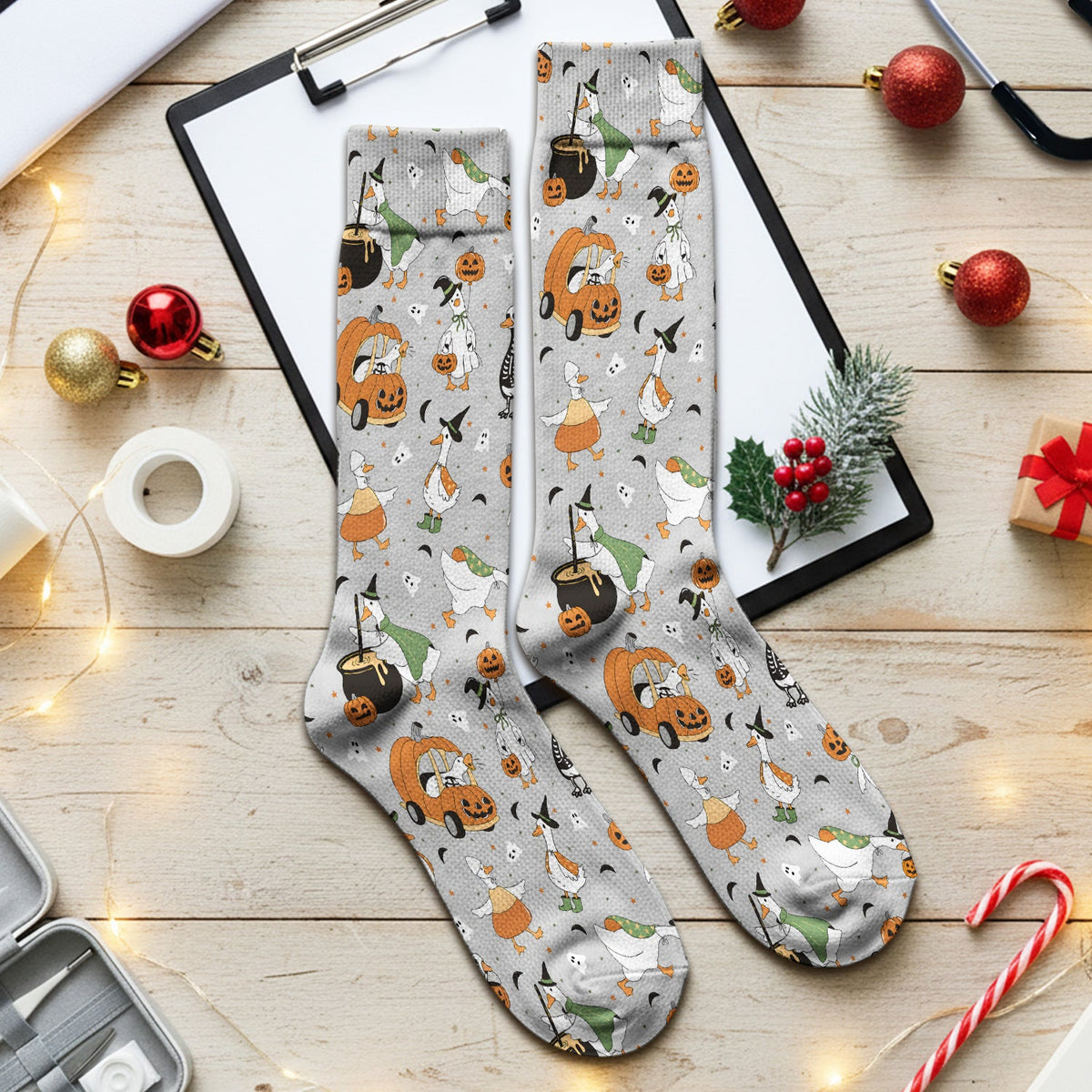Goose Pumpkin Checkered Nurse Socks - Halloween Gift