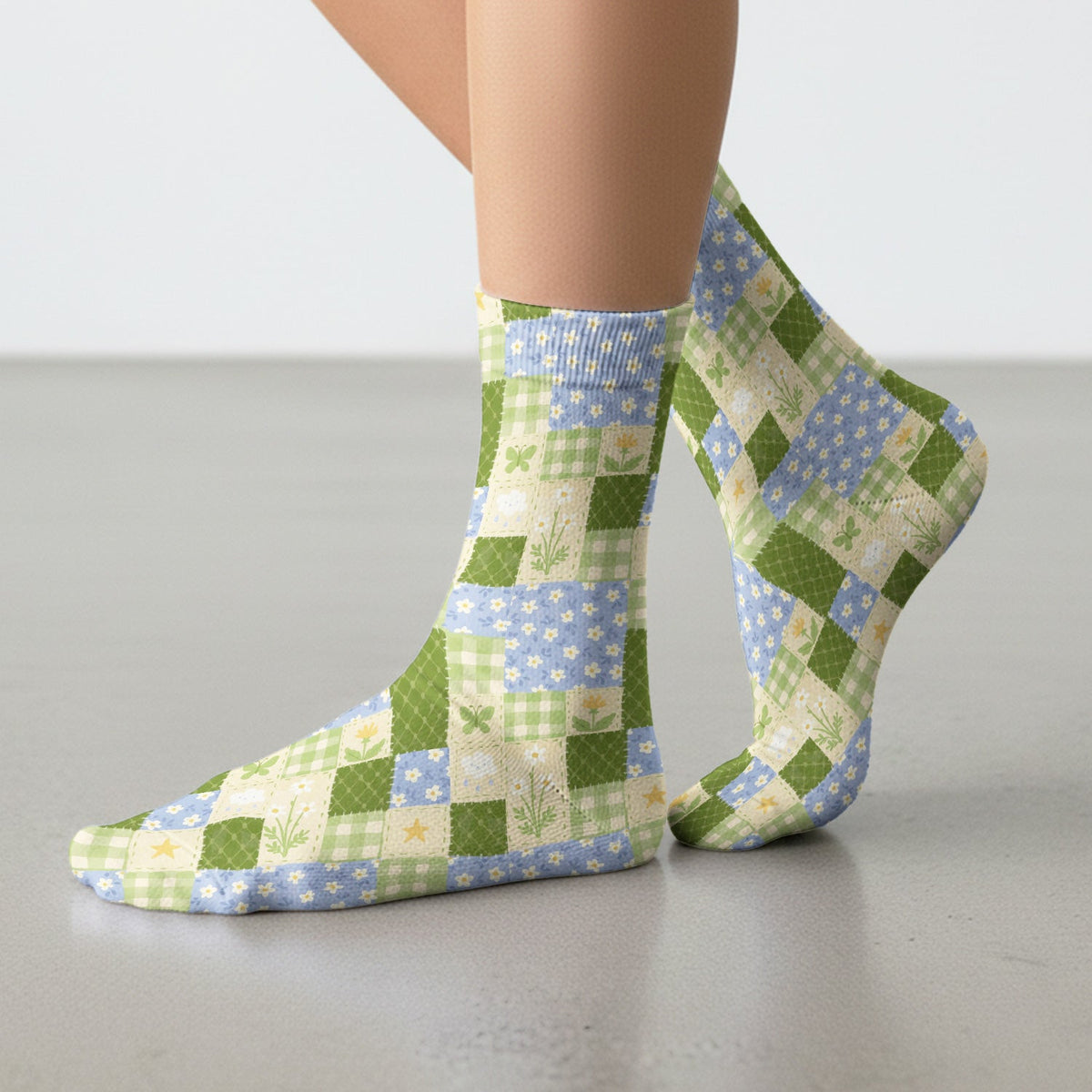Green Patchwork Clover Floral Nurse Socks