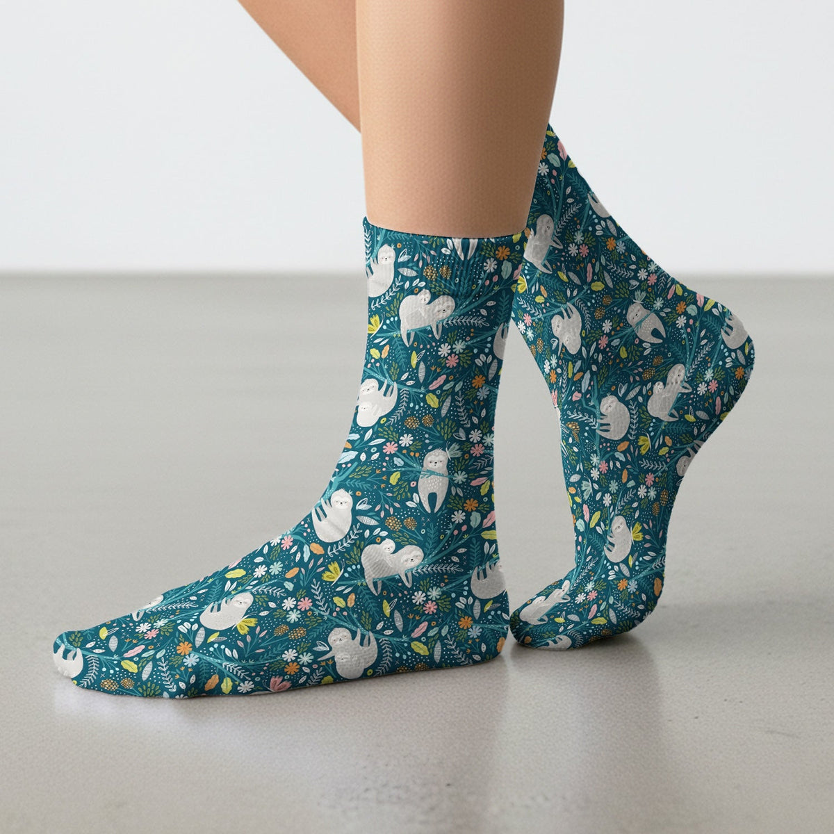 Sloth Jungle Leaf Nurse Socks