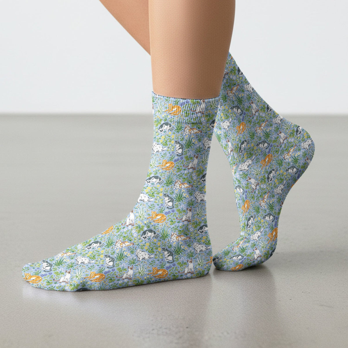 Floral Cat Garden Nurse Socks