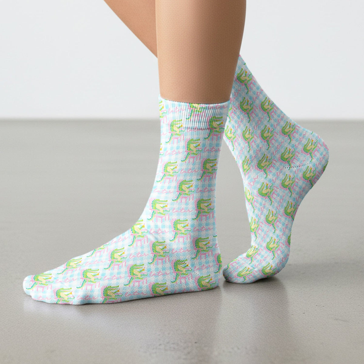 Lazy Crocodile Later Nurse Socks