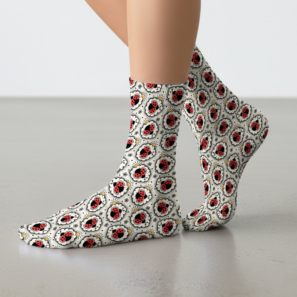 Ladybug Floral Frame Nurse Socks