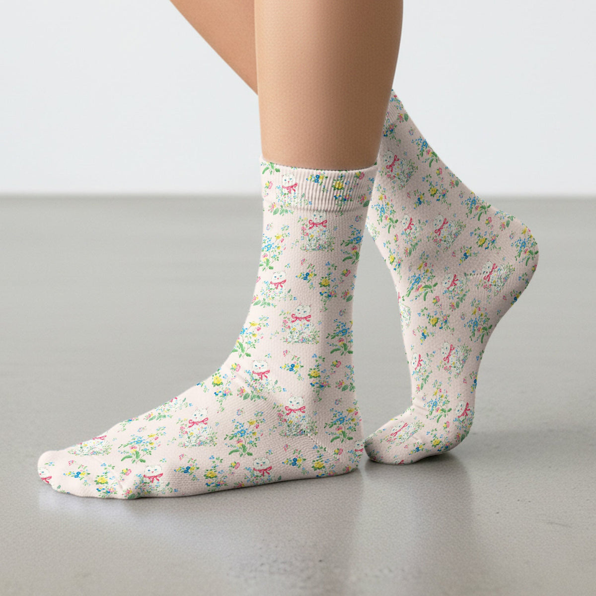Vintage Floral Cat Nurse Socks