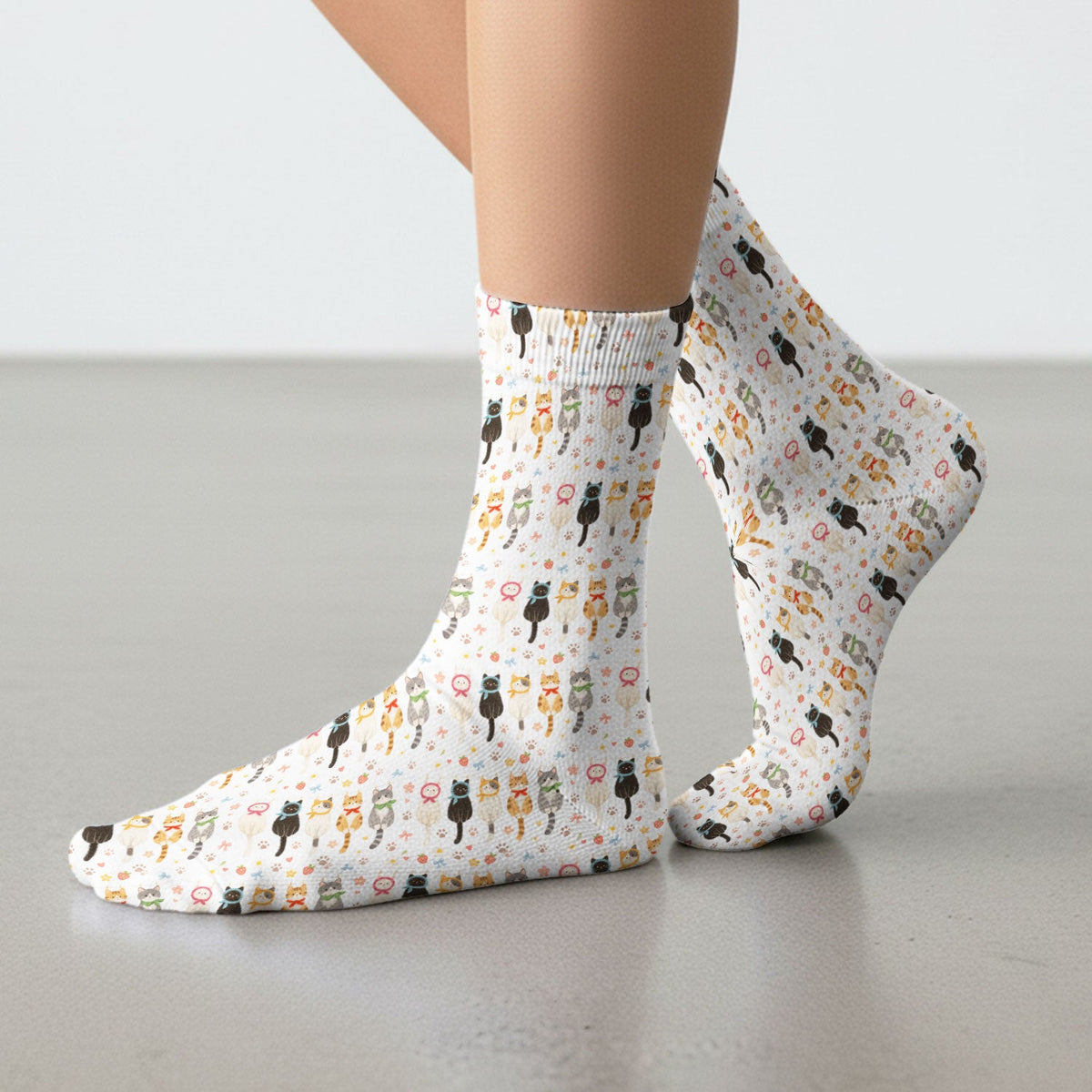 Cat Clothesline Nurse Socks