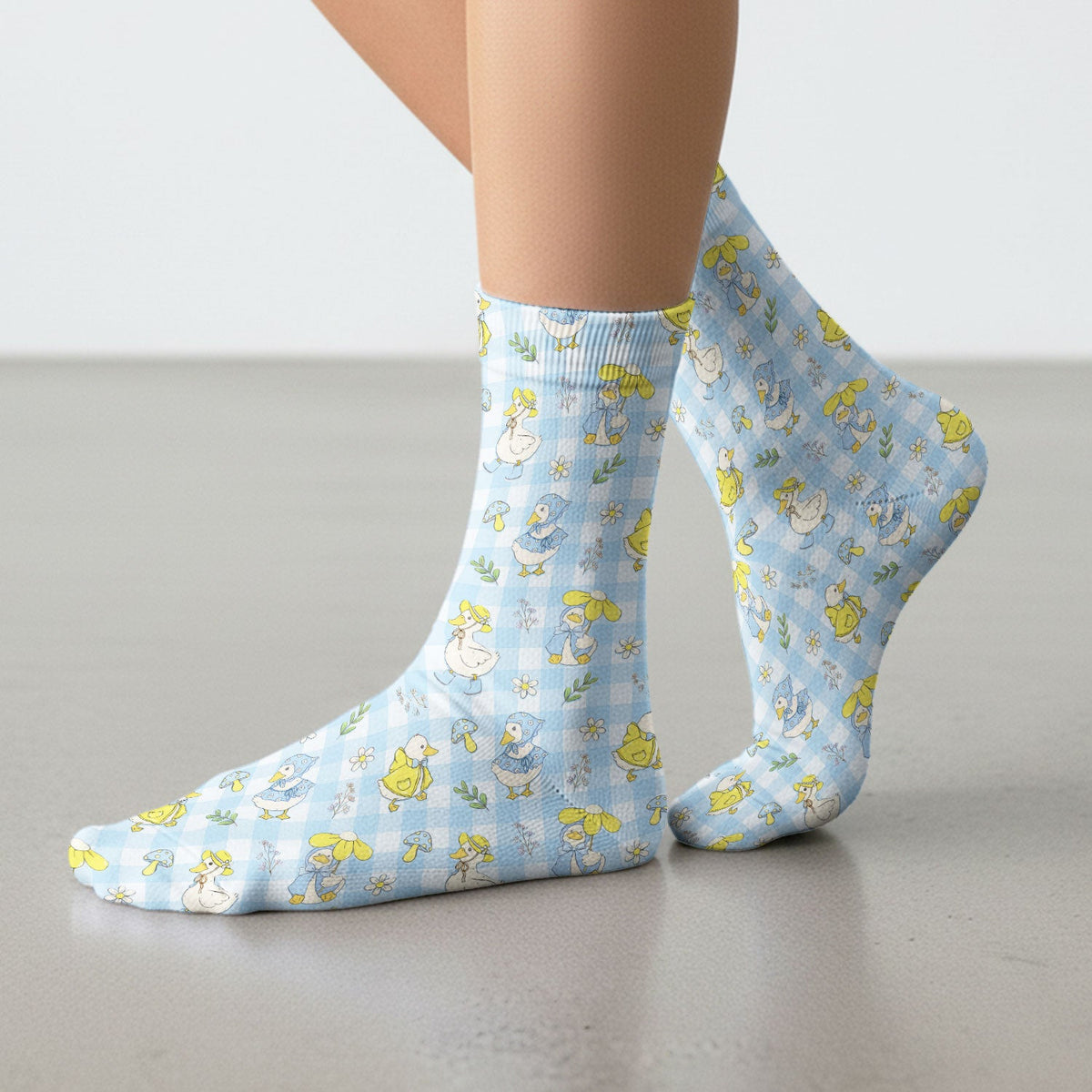 Duck Outfit Gingham Nurse Socks