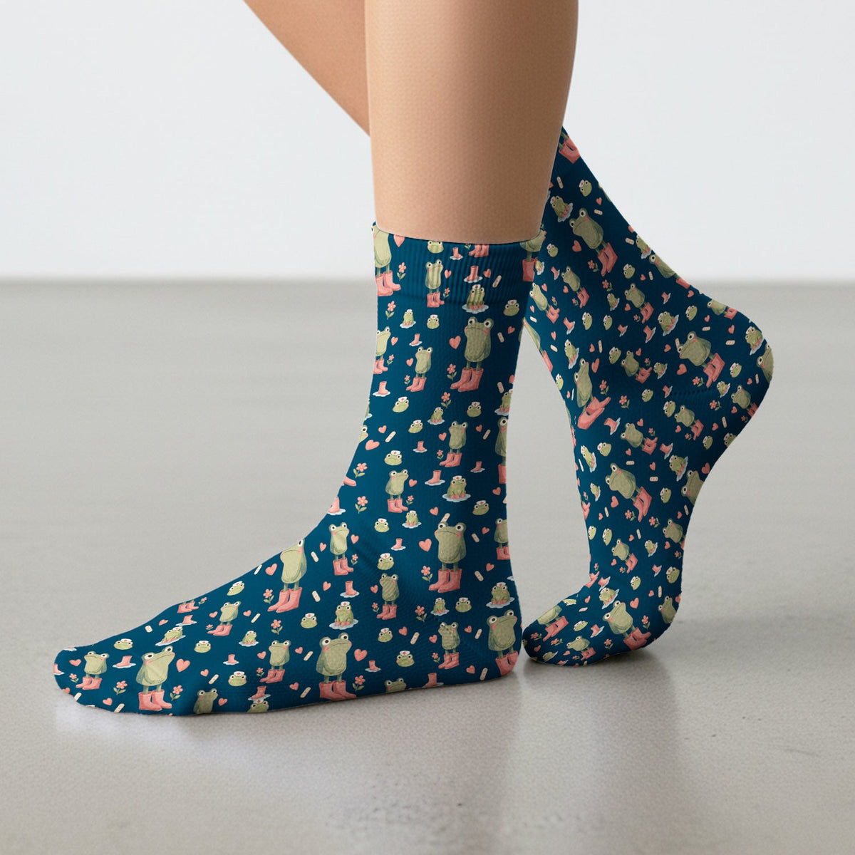 Adorable Frog Boots Heart Nurse Socks