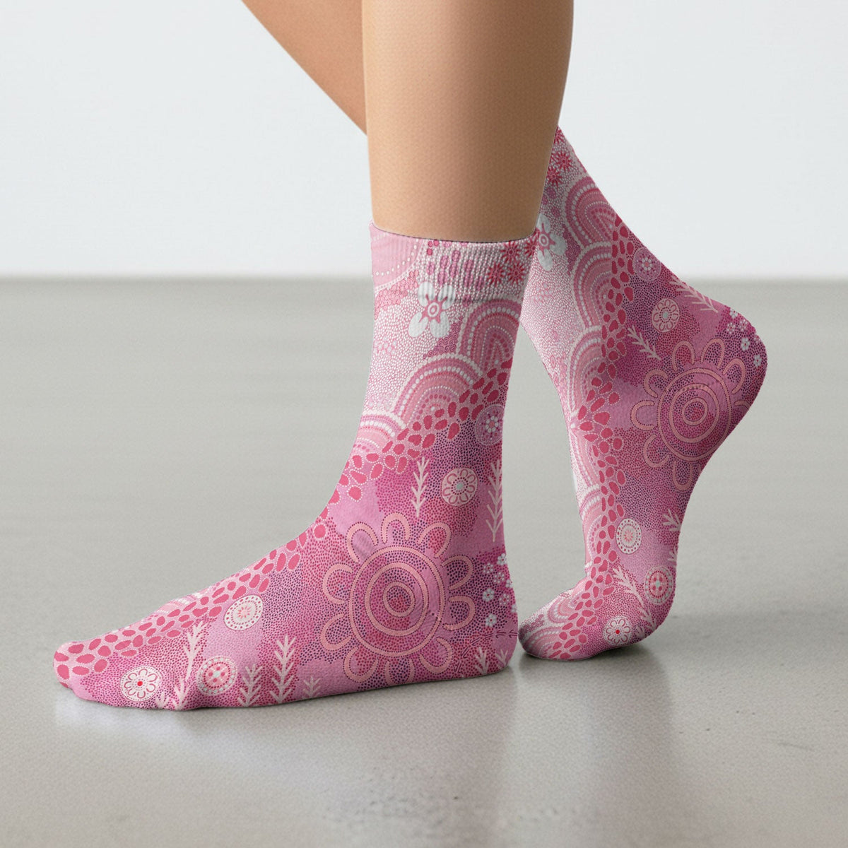 Floral Mandala Dot Nurse Socks