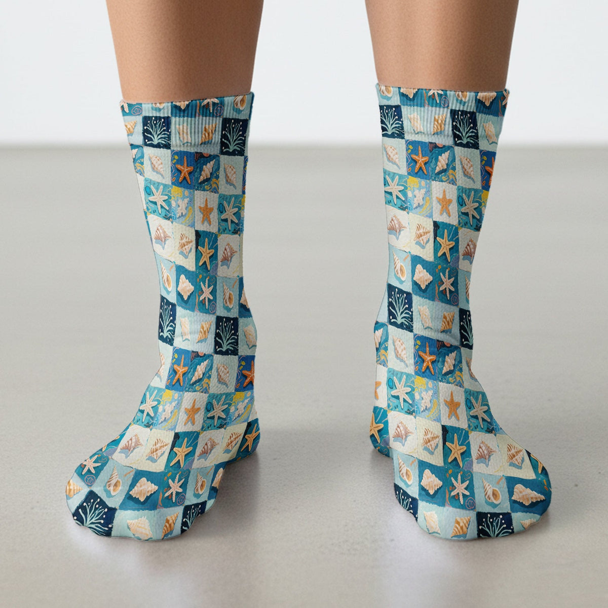 Seashell Starfish Ocean Tile Nurse Socks