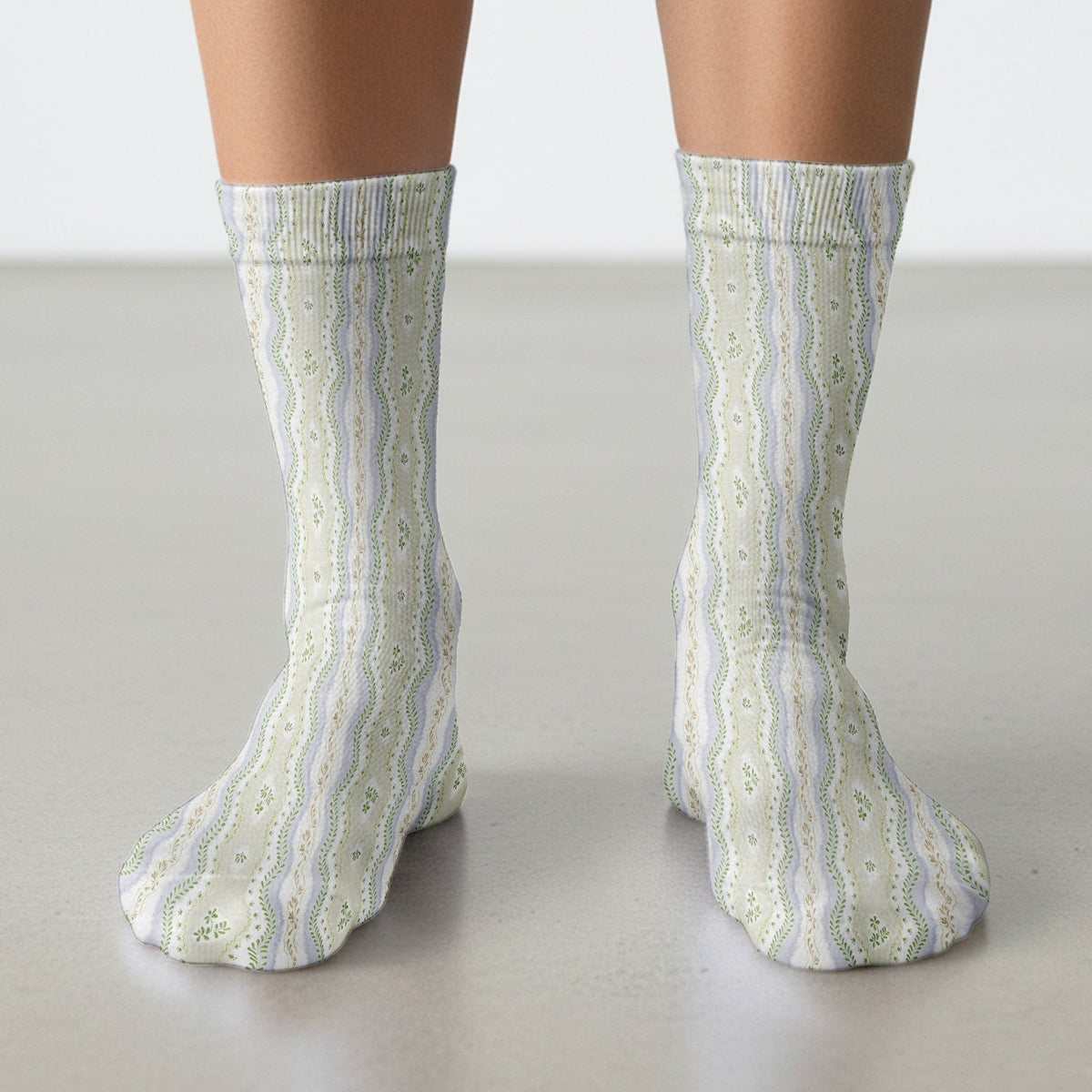 Wavy Stripe Botanical Nurse Socks