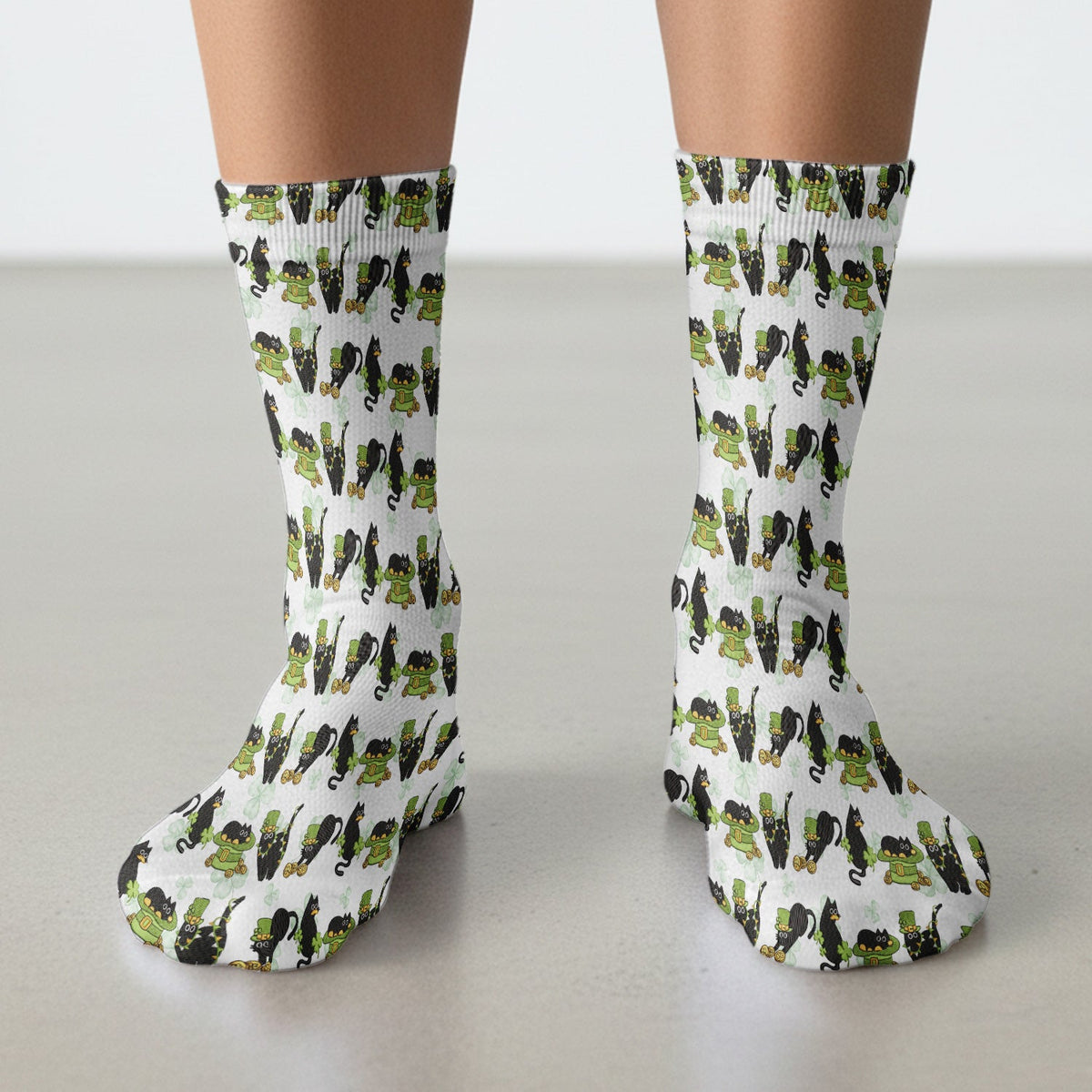 St Patrick Black Cat Clover Nurse Socks