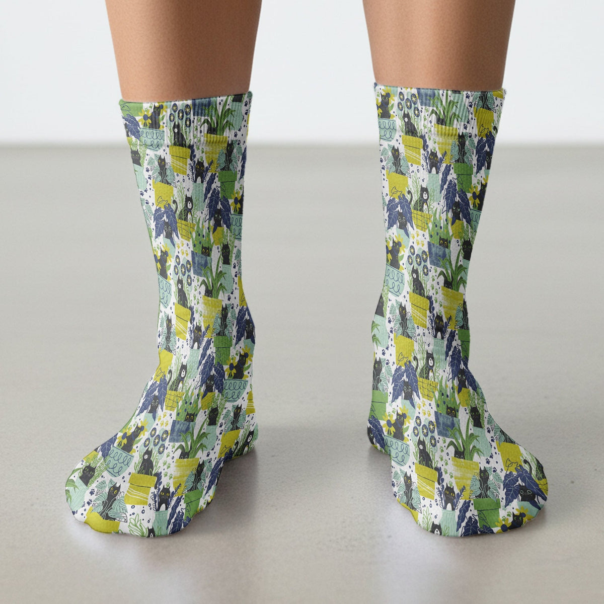 Black Cat Planter Garden Nurse Socks