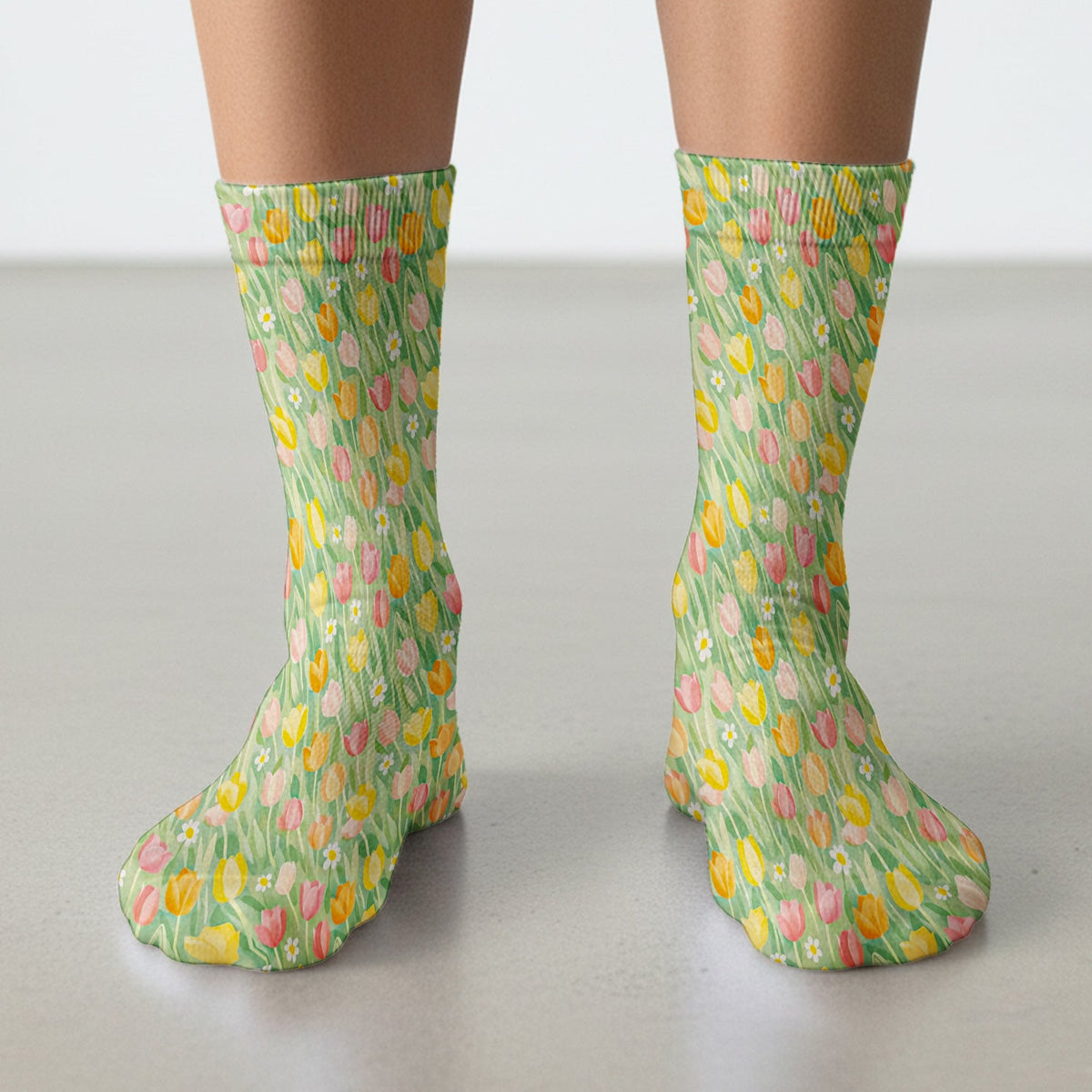Cheerful Tulip Meadow Nurse Socks
