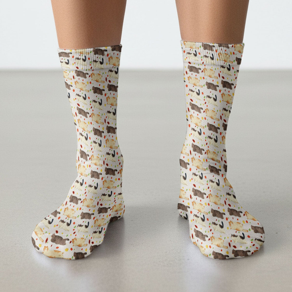 Chubby Cat Autumn Leaves Nurse Socks