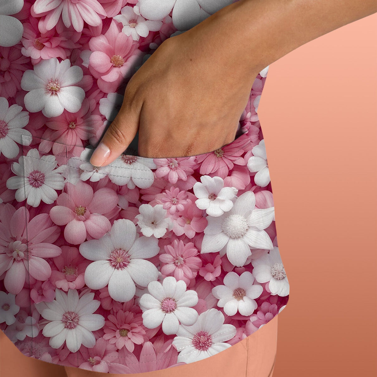 Cute Daisy Flower Bloom Pattern Scrub Top, Breathable Fabrics Nursing Uniform
