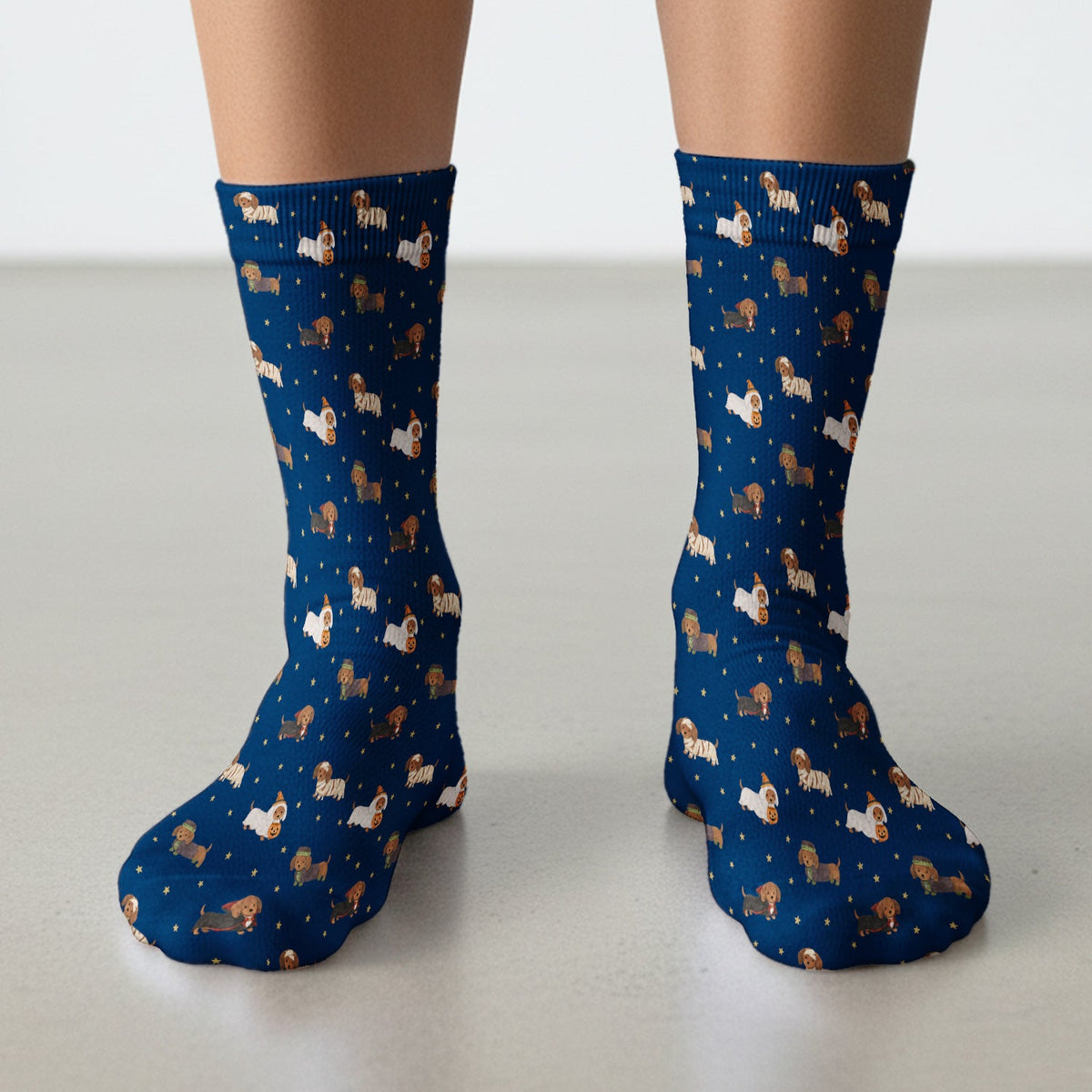 Mummy Dachshund Nurse Socks - Halloween Gift