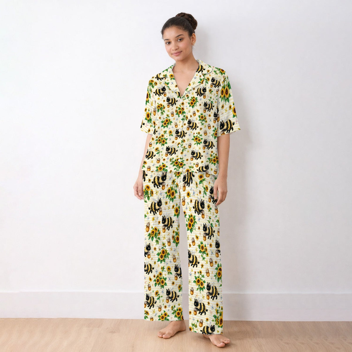 Bumblebee Cat Sunflower Nurse Pajama Set