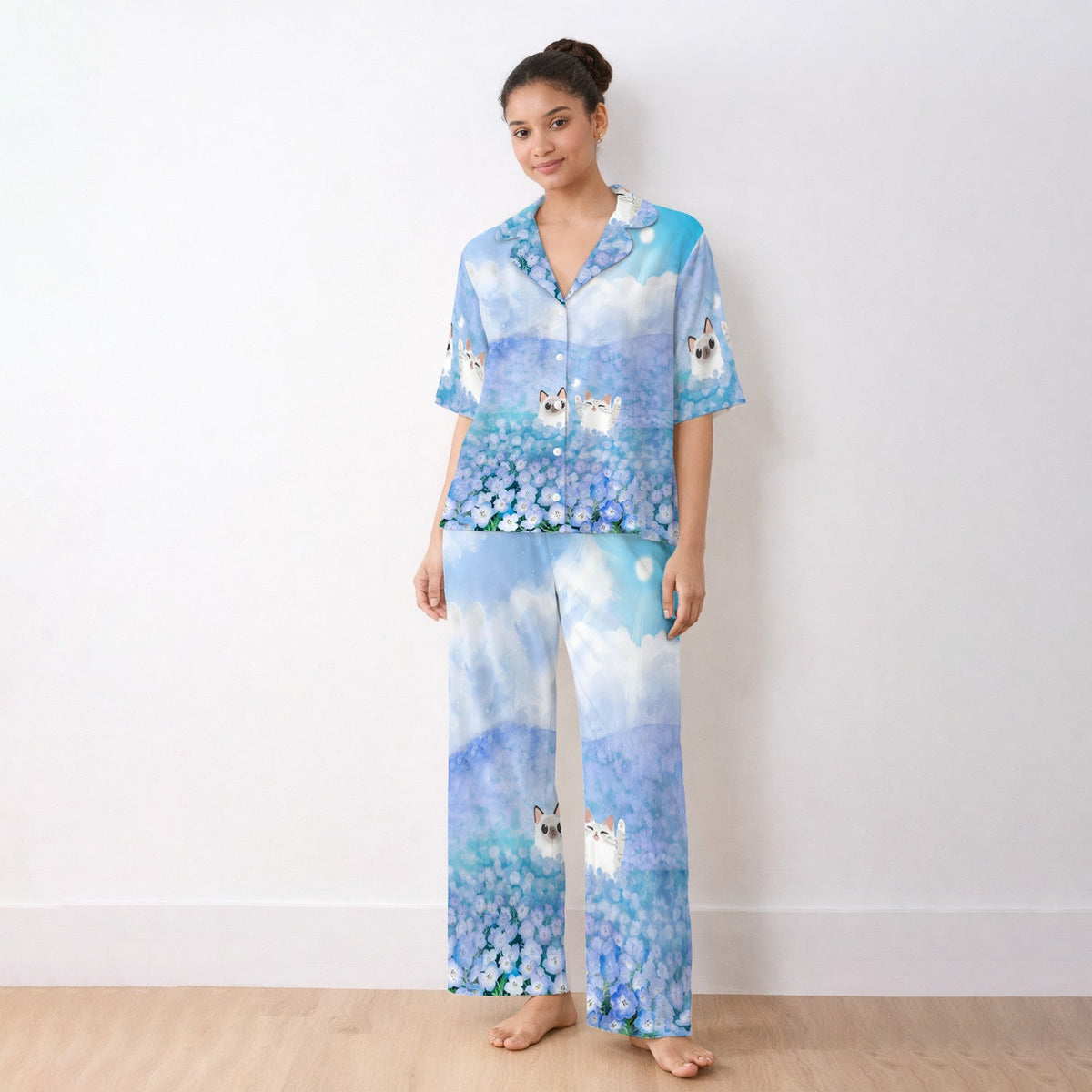 Dreamy Cat Cloud Hydrangea Nurse Pajama Set