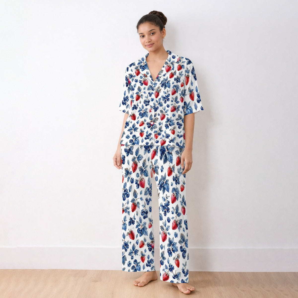 Strawberry & Blueberry Leaf Nurse Pajama Set