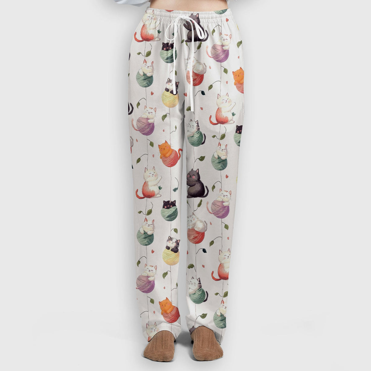 Cats Playing Yarn Balls Nurse Scrub Set