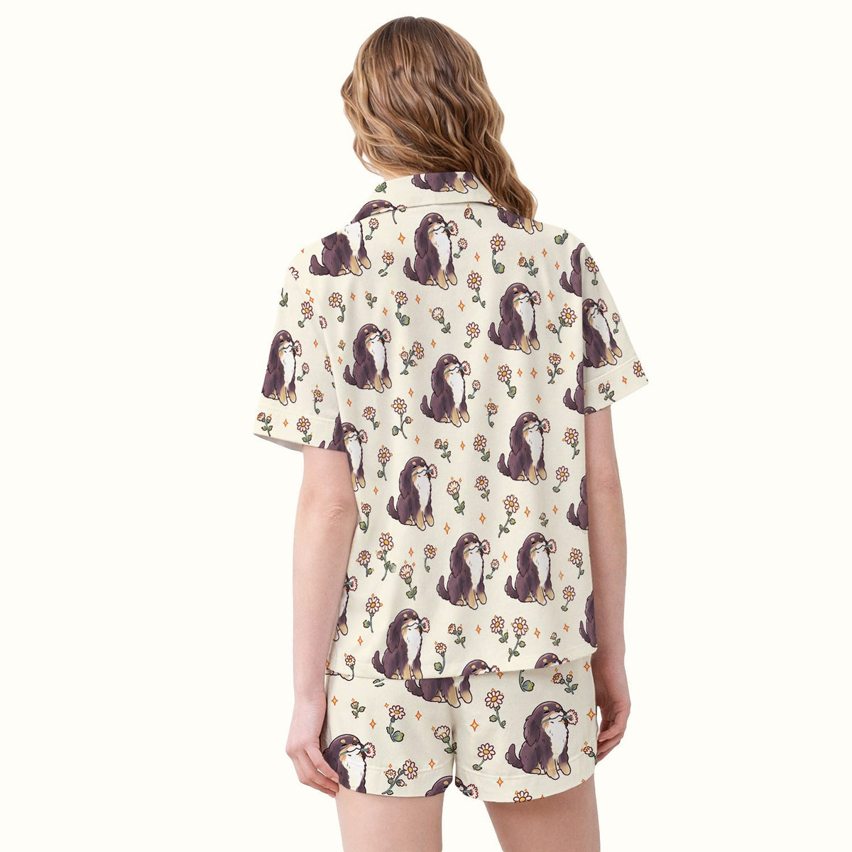 Floral Otter Daisy Pajama Set