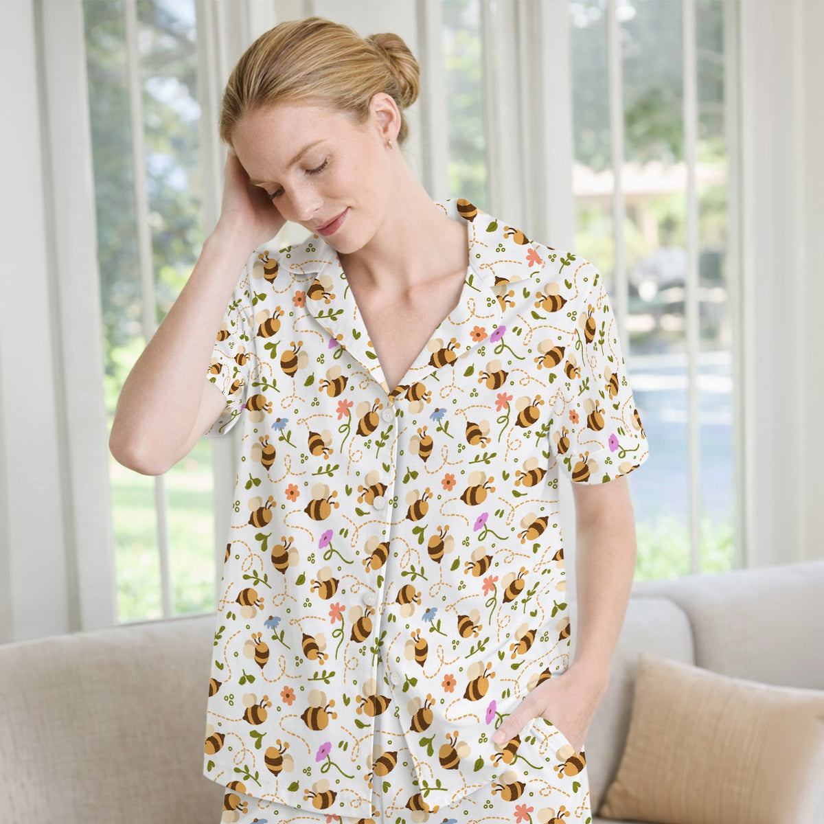 Bee Flying Floral Trail Garden Pajama Set