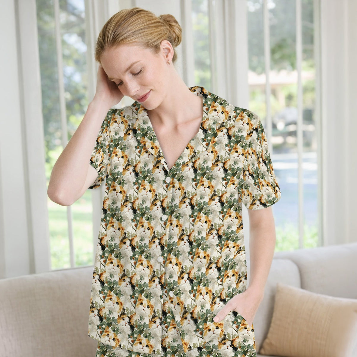 Fluffy Calico Cat Oak Leaves Pajama Set