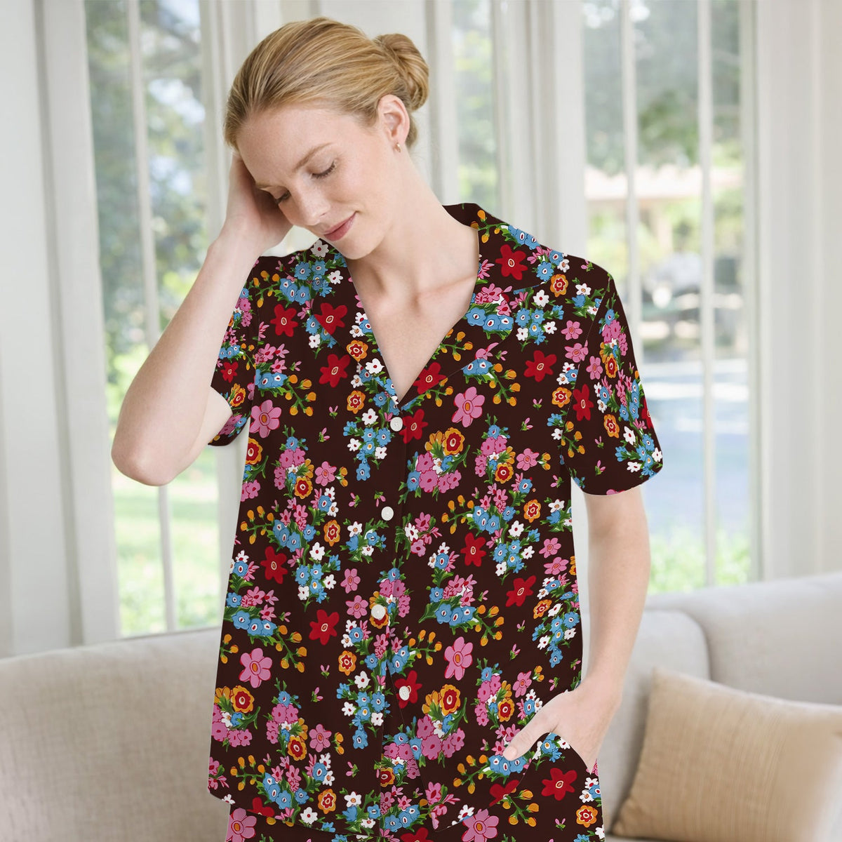 Vintage Floral Bouquet Nurse Pajama Set